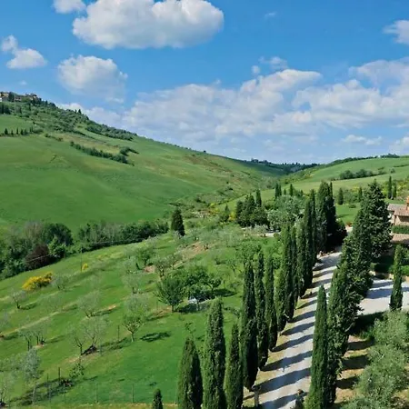 Le Traverse Bed & Breakfast
